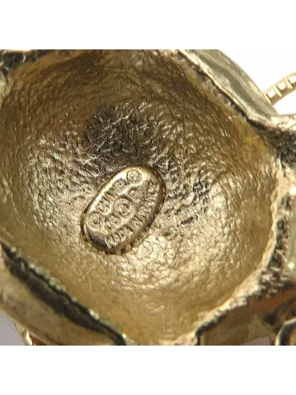 Chanel Necklace CC Logo